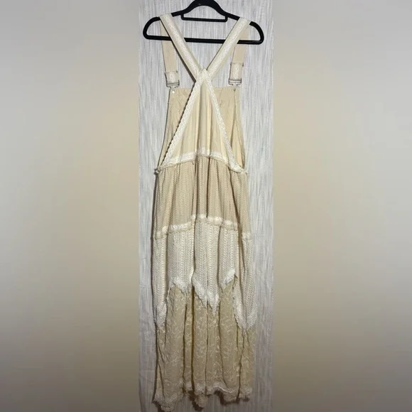 POL Asymmetrical Maxi Dress in Cream - Picture 2 of 4